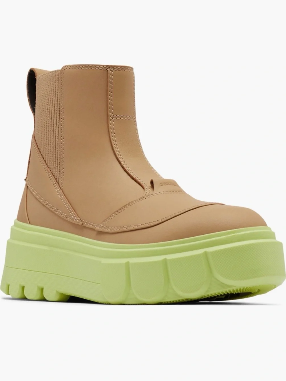 Sorel make bold